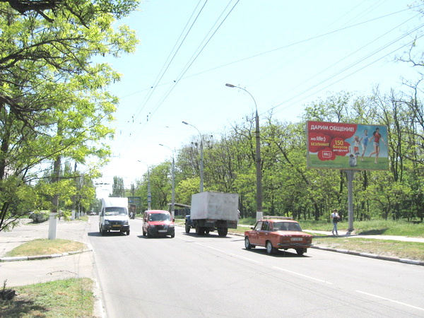 Щит 6x3,  вул. Залаегерсег/ТРЦ Фабрика (р-н тролейбусного управління)