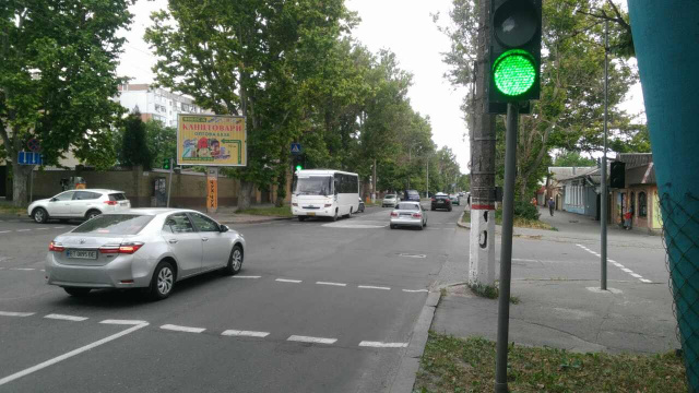 Призма 4x3,  Перекопська вул./Кременчуцька вул.