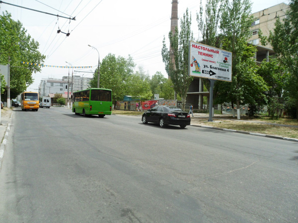 Щит 6x3,  вул. Лавреньова 3а