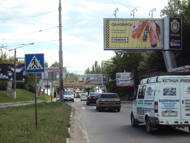 Призма 6x3,  Миколаївське шосе( пл.200-річчя Херсона)