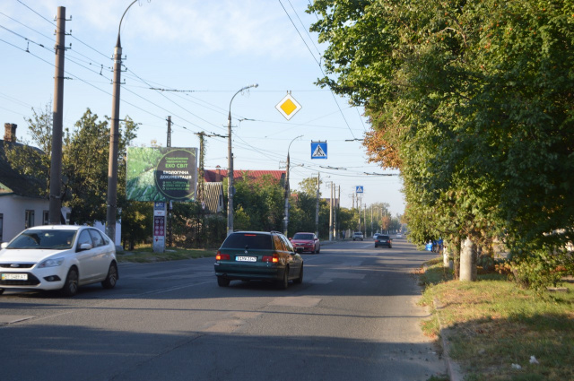 Щит 4x3,  Олександрівська вул./Комкова вул.