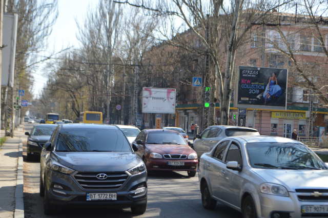 Щит 4x3,  Ушакова пр./Пугачова пров.(м-н "МАГНАТ")
