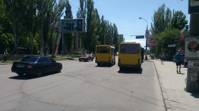 Щит 6x3,  Полковника Кедровського вул.(Херсонський автовокзал)