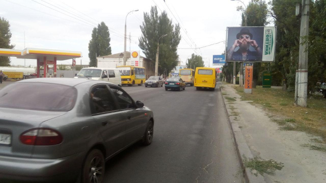 Беклайт 4x3,  Миколаївське шосе/Уварова вул.