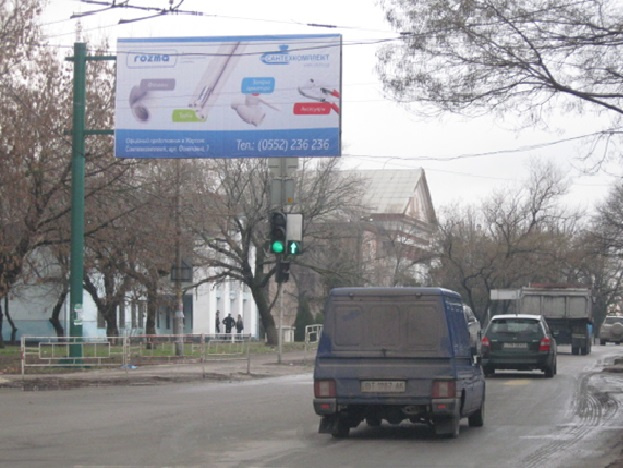 Щит 6x3,  Нафтовиків вул./І.Богуна вул.