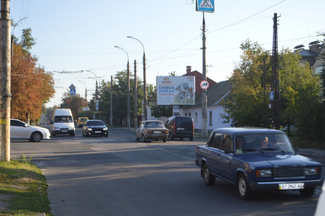 Щит 4x3,  Олександрівська вул./Комкова вул.