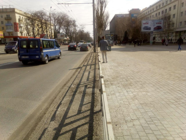 Призма 6x3,  Ушакова пр.- Свободи пл.