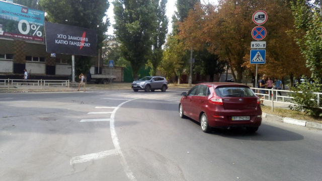 Щит 6x3,  Університетська вул./Івана Мозгового площа