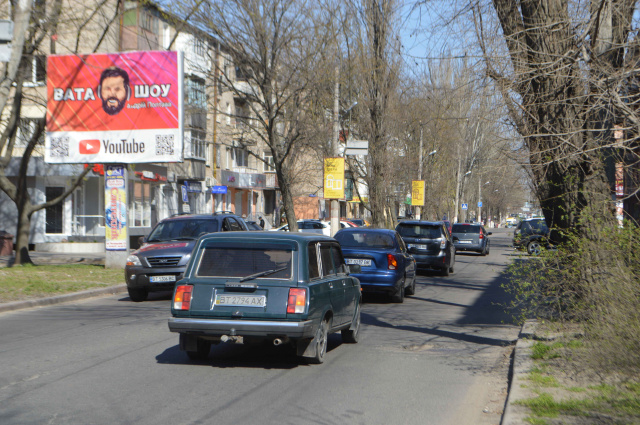 Щит 4x3,  Козацький пров./Потьомкінська вул.(р-н клініки "ДОК")
